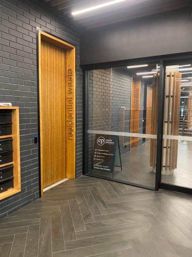 The Gallery Luxe 1 Bedroom Executive Apartment In The Heart Of Braddon Wine Secure Parking Wifi Canberra Buitenkant foto