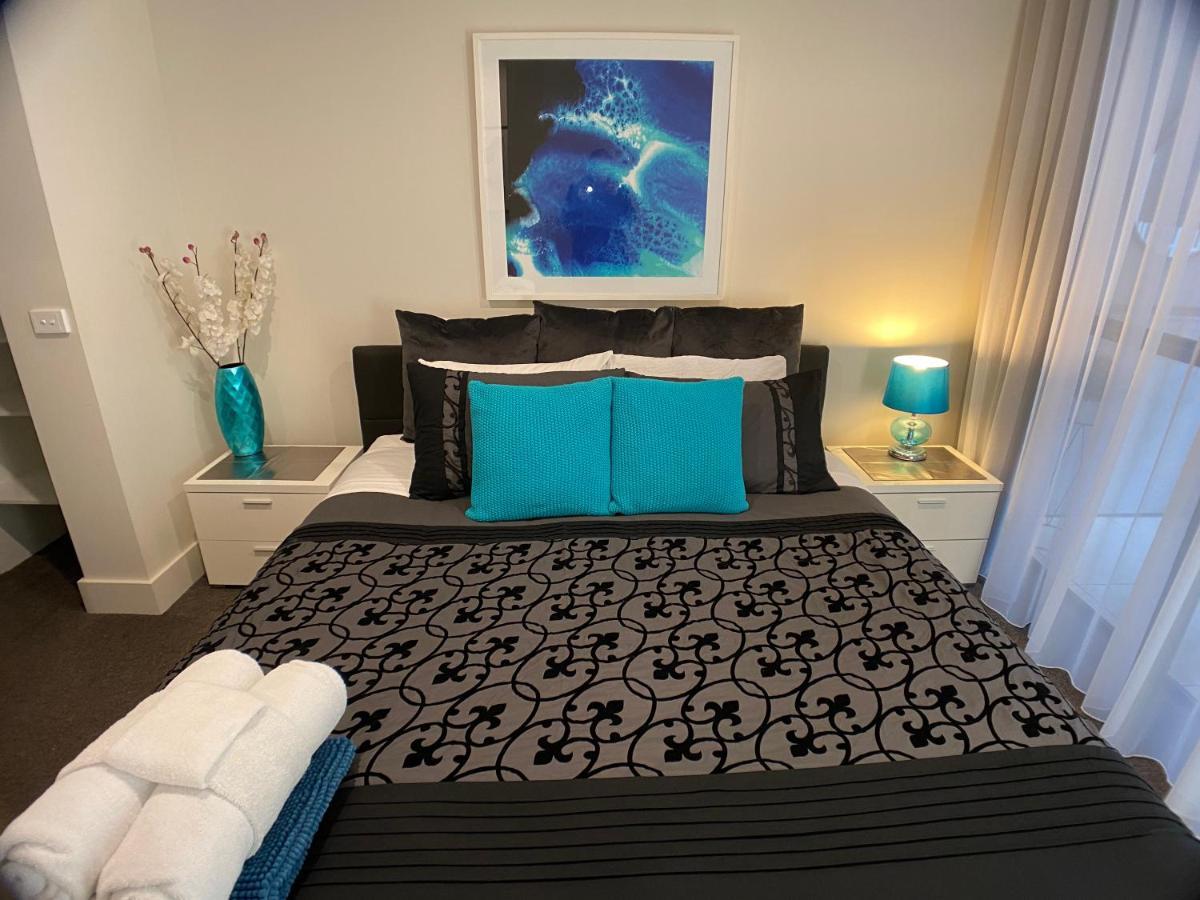 The Gallery Luxe 1 Bedroom Executive Apartment In The Heart Of Braddon Wine Secure Parking Wifi Canberra Buitenkant foto